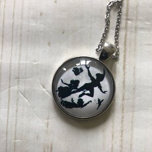 Disney Peter Pan necklace glad pendant neverland
